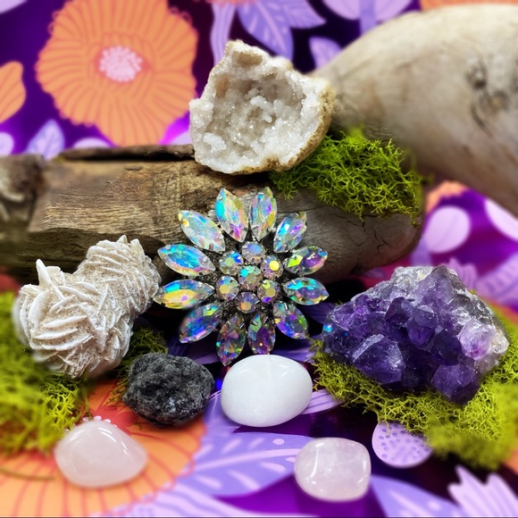 Self-Love Crystal Collection - Picture 5 of 13